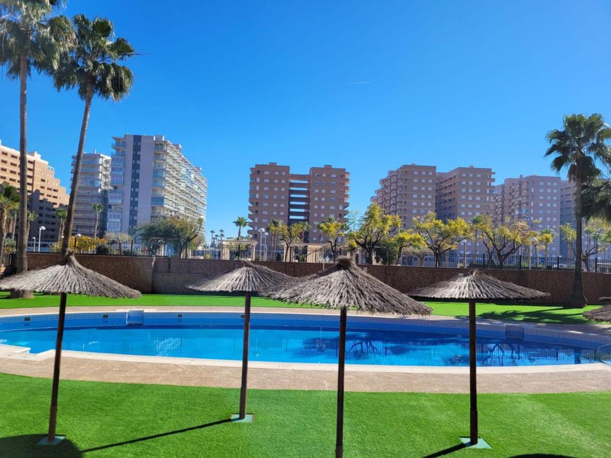 Schoene Ferienwohnung Ca. 350M Vom Strand Entfernt Оропеса дел Мар Екстериор снимка