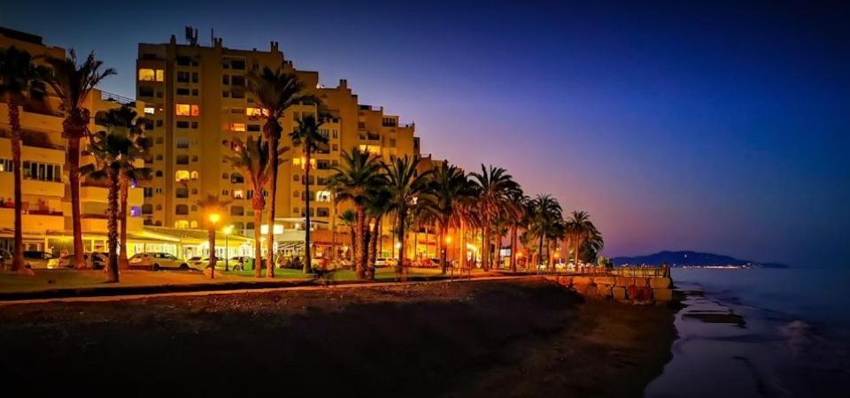 Schoene Ferienwohnung Ca. 350M Vom Strand Entfernt Оропеса дел Мар Екстериор снимка