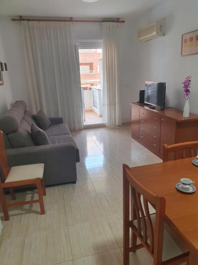 Schoene Ferienwohnung Ca. 350M Vom Strand Entfernt Оропеса дел Мар Екстериор снимка